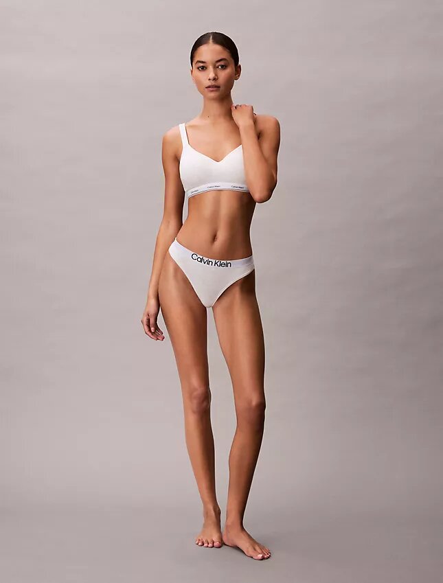 Thong z maksymalną zawartością bawełny Thong z maksymalną zawartością bawełny