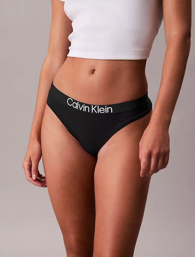 Thong z maksymalną zawartością bawełny Thong z maksymalną zawartością bawełny
