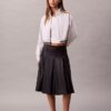 Tkana, krótka bluza dresowa o luźnym kroju Tkana, krótka bluza dresowa o luźnym kroju