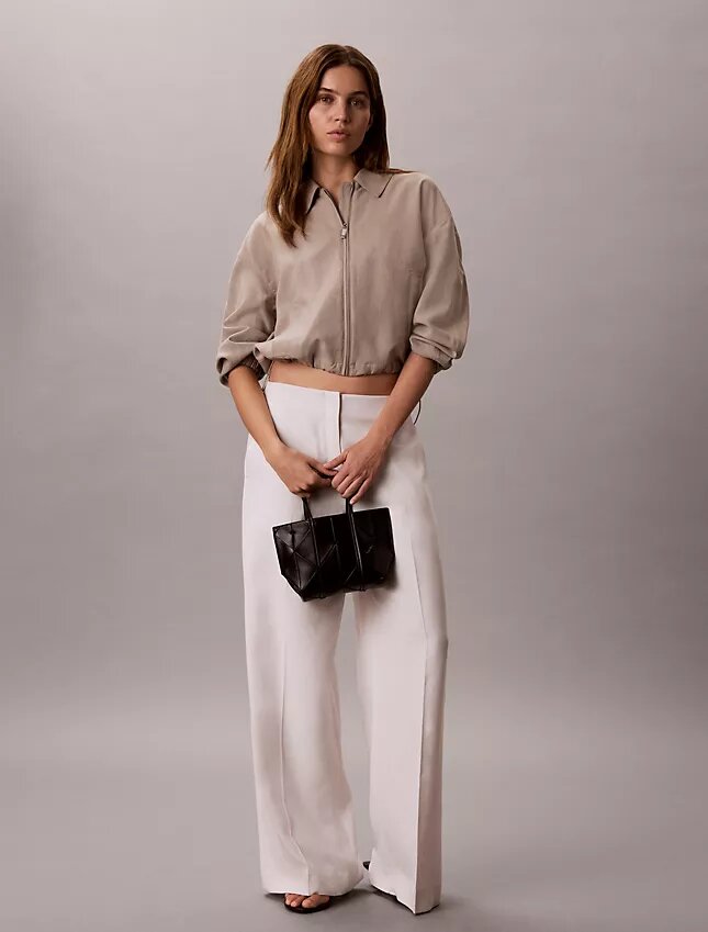 Tkana mini torba typu crossbody Tkana mini torba typu crossbody