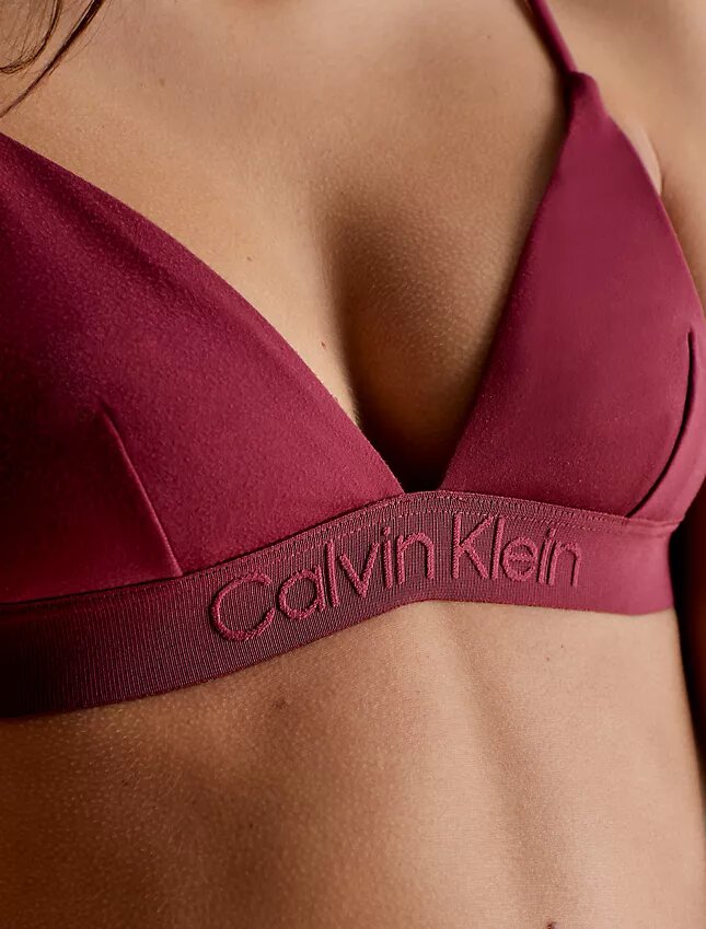 Top bikini w trójkątnym kształcie w tonacji kolorystycznej Top bikini w trójkątnym kształcie w tonacji kolorystycznej