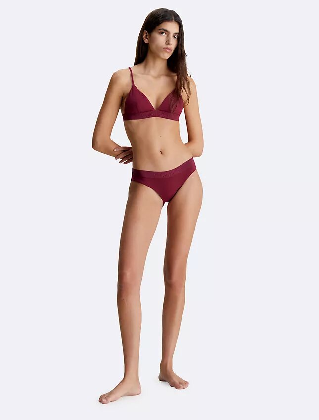 Top bikini w trójkątnym kształcie w tonacji kolorystycznej Top bikini w trójkątnym kształcie w tonacji kolorystycznej