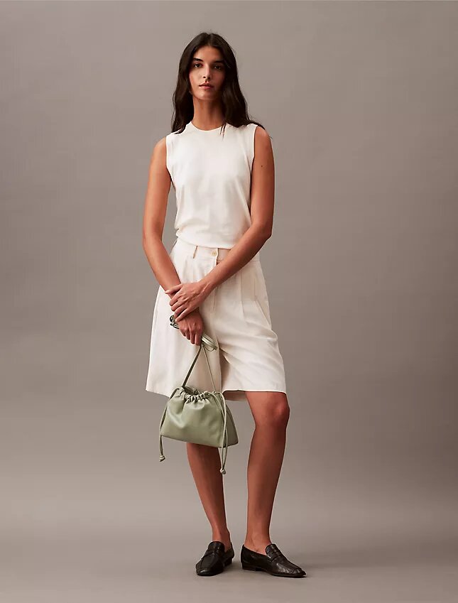 Torba crossbody z monogramem i sznurkiem Torba crossbody z monogramem i sznurkiem