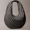 Torba na ramię z motywem Monogram Crescent Torba na ramię z motywem Monogram Crescent