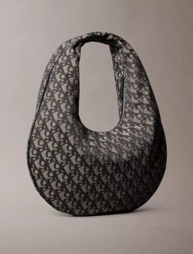 Torba na ramię z motywem Monogram Crescent