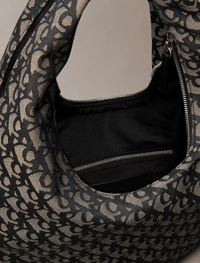 Torba na ramię z motywem Monogram Crescent Torba na ramię z motywem Monogram Crescent