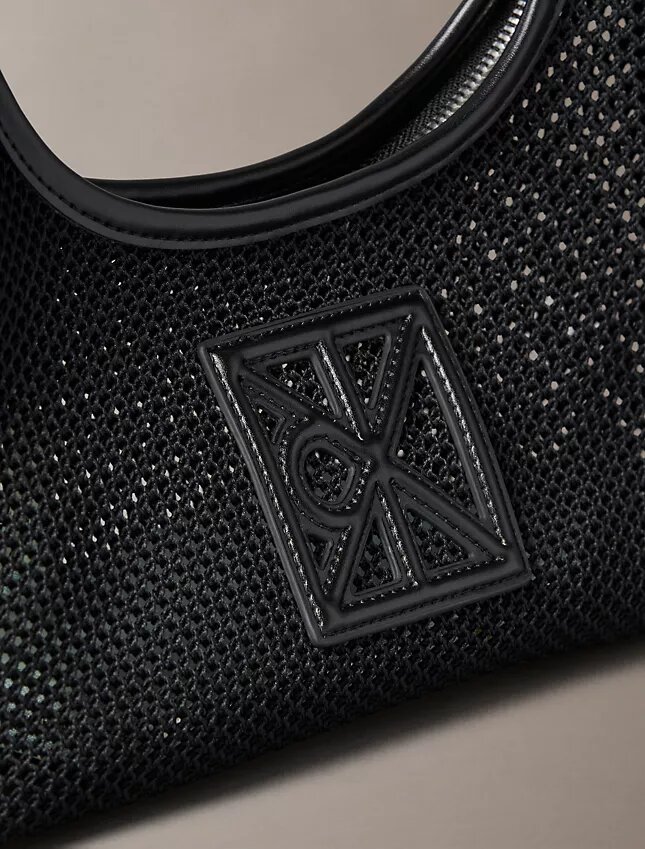 Torba na ramię z siateczką i logo Torba na ramię z siateczką i logo