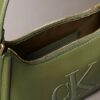Torba na ramię z wytłoczonym Monogramem Torba na ramię z wytłoczonym Monogramem