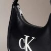 Torba na ramię z wytłoczonym Monogramem Torba na ramię z wytłoczonym Monogramem