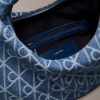 Torba typu hobo z Denim logo na całej powierzchni