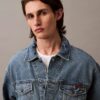 Trucker Jacket w stylu dżinsowym z lat 90. Trucker Jacket w stylu dżinsowym z lat 90.