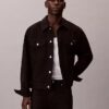 Trucker Jacket w stylu lat 90. Trucker Jacket w stylu lat 90.