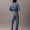 Trucker Jacket z dżinsu w stylu lat 90. Trucker Jacket z dżinsu w stylu lat 90.