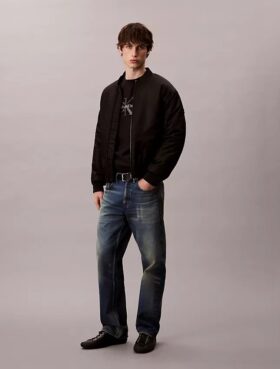 Wygodna bluza z wysokiej jakości frotte i haftowanym logo Monogram