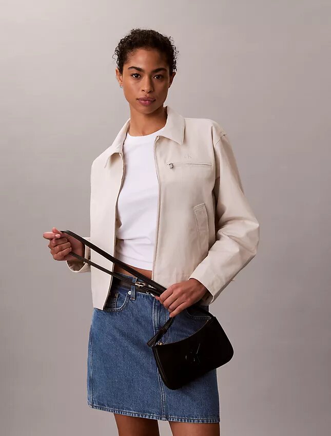 Wyrazista mini torba z Monogramem Wyrazista mini torba z Monogramem