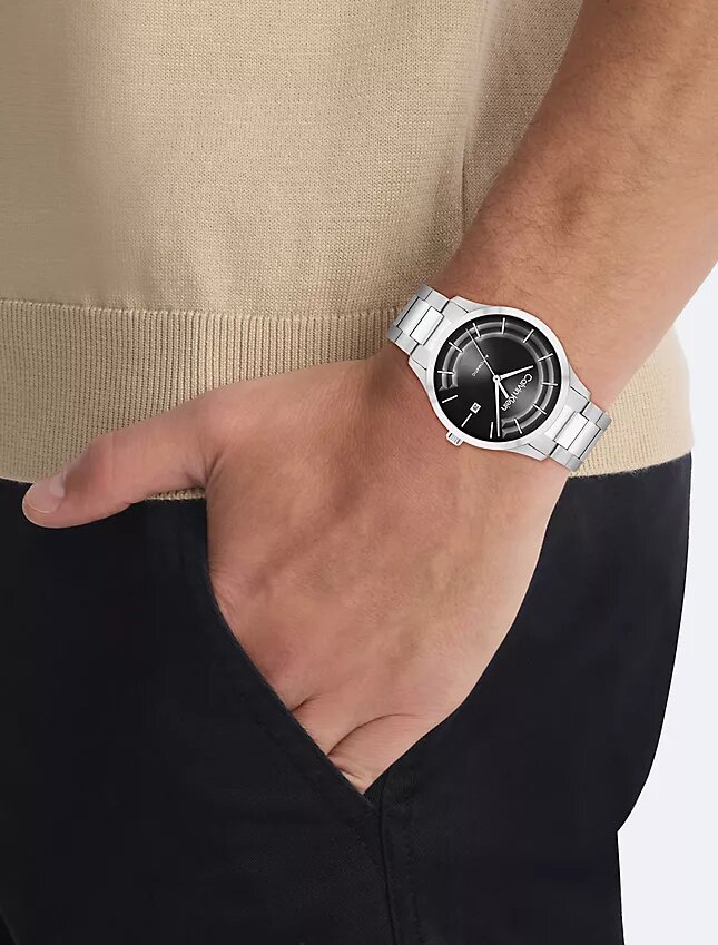 Zegarek z automatycznym mechanizmem i bransoletą typu H-Link Zegarek z automatycznym mechanizmem i bransoletą typu H-Link