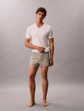 Zestaw 3 koszulek z Cotton Stretch o kroju slim fit z dekoltem w serek Zestaw 3 koszulek z Cotton Stretch o kroju slim fit z dekoltem w serek