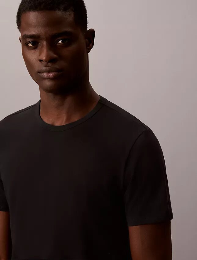 Zestaw 3 koszulek z okrągłym dekoltem o dopasowanym kroju, wykonanych z Cotton Stretch Zestaw 3 koszulek z okrągłym dekoltem o dopasowanym kroju, wykonanych z Cotton Stretch