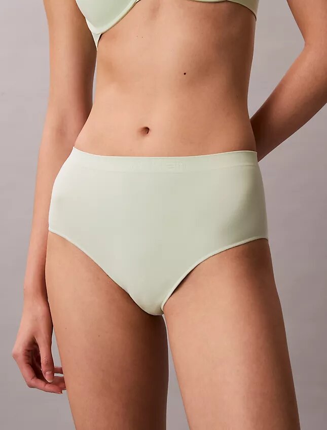 Zgrzewane, elastyczne, bezszwowe bikini slipy, zestaw 5 sztuk Zgrzewane, elastyczne, bezszwowe bikini slipy, zestaw 5 sztuk
